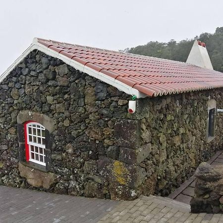 Вилла Ti Choa - Casa Do Biscoitinho Ангра-ду-Эроижму Экстерьер фото